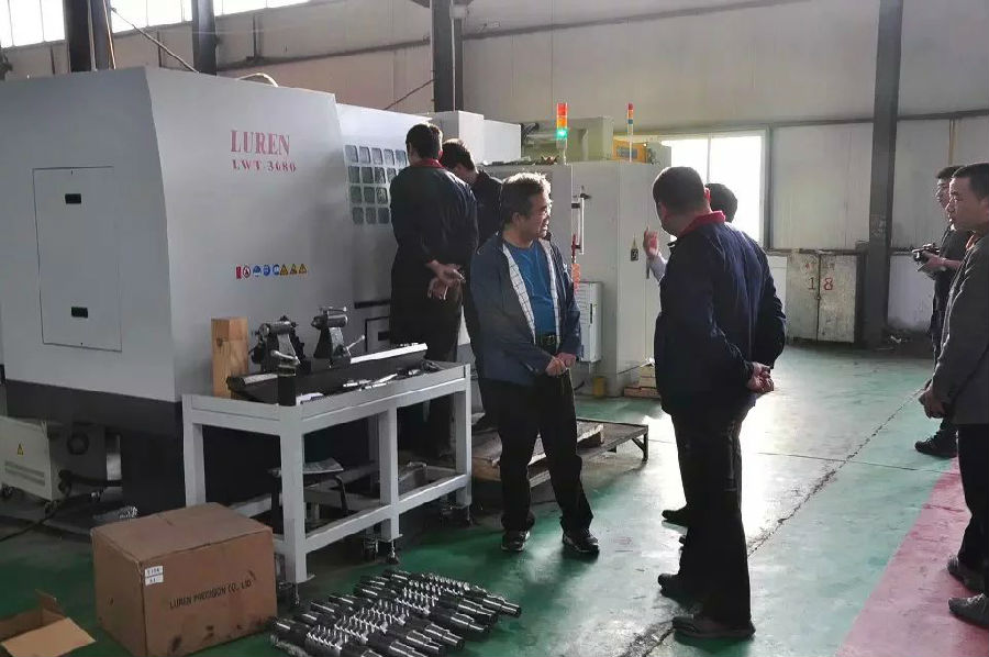 減速機,減速器,蝸輪蝸桿減速機,蝸輪蝸桿副,蝸輪減速機,蝸桿減速機,平面二次包絡(luò)減速機,包絡(luò)減速機,非標減速機,減速機型號,RV精密減速機,雙導(dǎo)程精密蝸輪蝸桿副,微型減速機,礦山用減速機,鋼廠專用減速機,硬齒面減速機,立式減速機,臥式減速機,圓弧齒蝸輪蝸桿減速機,切紙機專用減速機,輪胎定型硫化機,金宇減速機 減速機,減速器,蝸輪蝸桿減速機,蝸輪蝸桿副,蝸輪減速機,蝸桿減速機,平面二次包絡(luò)減速機,包絡(luò)減速機,非標減速機,減速機型號,RV精密減速機,雙導(dǎo)程精密蝸輪蝸桿副,微型減速機,礦山用減速機,鋼廠專用減速機,硬齒面減速機,立式減速機,臥式減速機,圓弧齒蝸輪蝸桿減速機,切紙機專用減速機,輪胎定型硫化機,金宇減速機