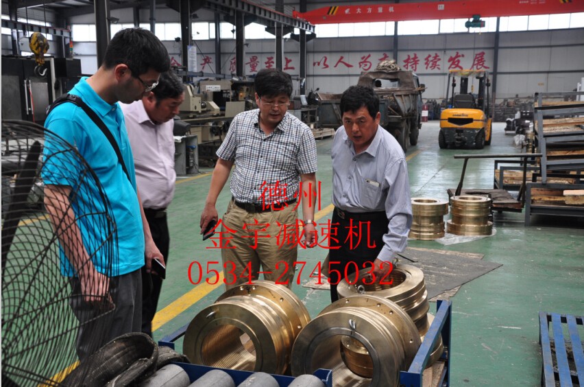 1532416036944455.jpg 平面二次包絡(luò)減速機