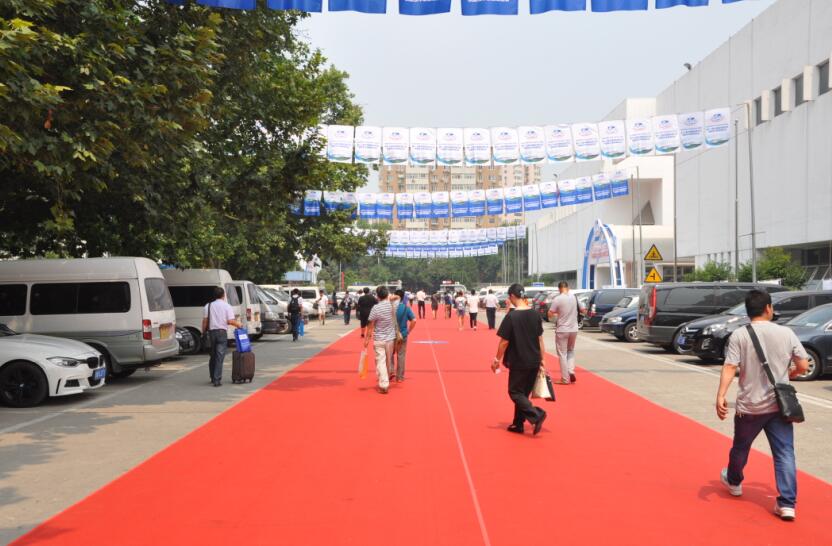 1532418894701187.jpg 平面二次包絡(luò)減速機(jī)