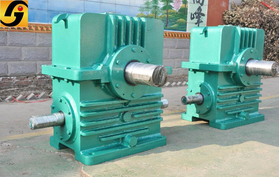 減速機,減速器,蝸輪蝸桿減速機,蝸輪蝸桿副,蝸輪減速機,蝸桿減速機,平面二次包絡(luò)減速機,包絡(luò)減速機,非標減速機,減速機型號,RV精密減速機,雙導(dǎo)程精密蝸輪蝸桿副,微型減速機,礦山用減速機,鋼廠專用減速機,硬齒面減速機,立式減速機,臥式減速機,圓弧齒蝸輪蝸桿減速機,切紙機專用減速機,輪胎定型硫化機,金宇減速機 減速機,減速器,蝸輪蝸桿減速機,蝸輪蝸桿副,蝸輪減速機,蝸桿減速機,平面二次包絡(luò)減速機,包絡(luò)減速機,非標減速機,減速機型號,RV精密減速機,雙導(dǎo)程精密蝸輪蝸桿副,微型減速機,礦山用減速機,鋼廠專用減速機,硬齒面減速機,立式減速機,臥式減速機,圓弧齒蝸輪蝸桿減速機,切紙機專用減速機,輪胎定型硫化機,金宇減速機