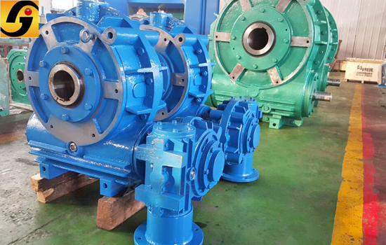 平面二次包絡(luò)減速機 平面二次包絡(luò)減速機