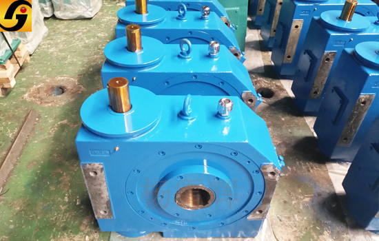 平面二次包絡(luò)減速機(jī) 平面二次包絡(luò)減速機(jī)