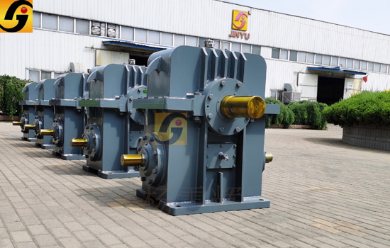 平面二次包絡(luò)減速機(jī) 平面二次包絡(luò)減速機(jī)