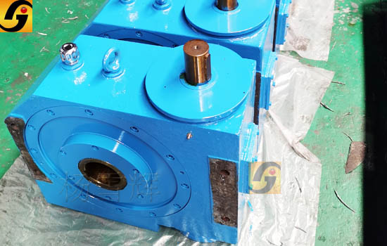 平面二次包絡(luò)減速機(jī)