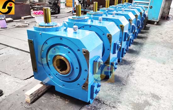 平面二次包絡(luò)減速機(jī) 平面二次包絡(luò)減速機(jī)