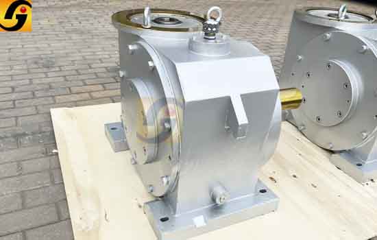 平面二次包絡(luò)減速機(jī) 平面二次包絡(luò)減速機(jī)