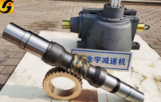 平面二次包絡(luò)減速機(jī) 平面二次包絡(luò)減速機(jī)