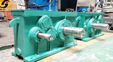 ZSY三級圓柱齒輪減速機